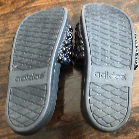 Bedazzled Adidas Slides - Picture 5 of 10
